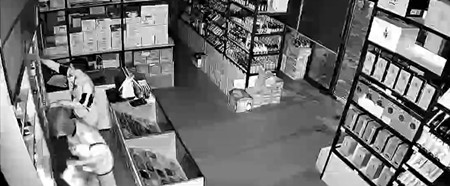 5大原因,解釋手機店和煙酒店為何成為被盜重災區